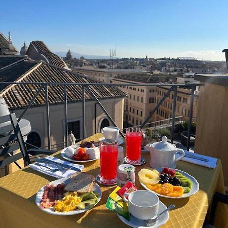 Navona Queen Rooftop Rome: 2 star Hotel with a Minimum Price 745.623€| UPDATED FOR 2024 ...