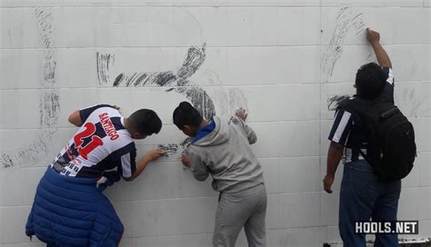 Alianza Lima fans clash with church members over land dispute - Hools.net