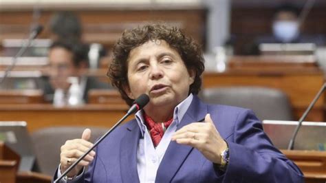 Congresista Susel Paredes Se Une A La Bancada Izquierdista Cambio