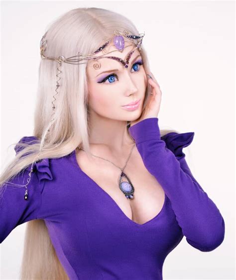 27 Surreal Photos Of Valeria Lukyanova, The Human Barbie Doll