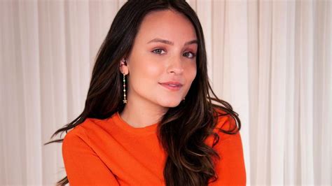 Larissa Manoela Mostra Que Está Preparada Para O Fim De Ano Após Exibir Abdômen Trincado