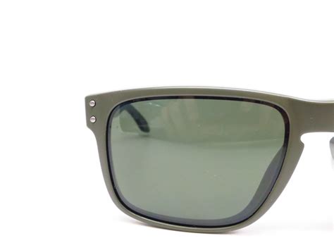 Green Oakley Sunglasses