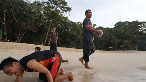 Kebersamaan Di Pantai Sendiki Malang Selatan Youtube