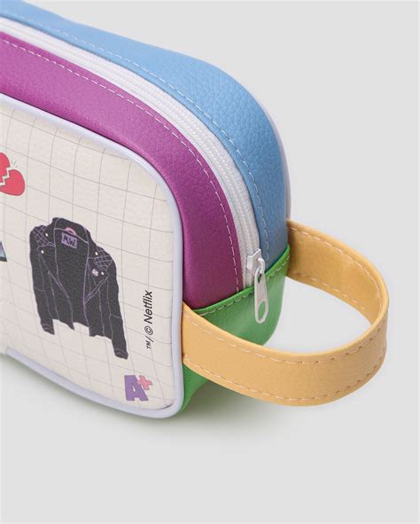 Riachuelo Necessaire Sex Education Quadriculada Branca Netflix