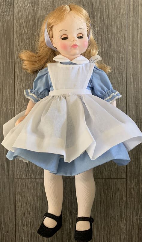 Vintage Madame Alexander Alice In Wonderland Doll Ebay