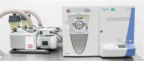 Thermo Ltq Xl Linear Ion Trap Mass Spectrometer With Vacuum Pumps