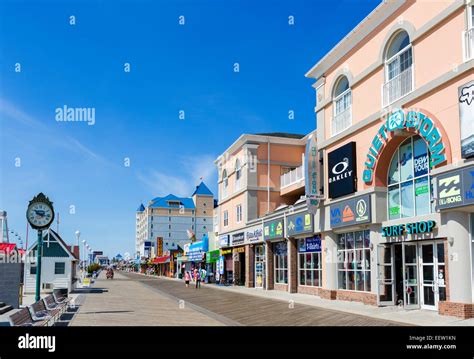 The boardwalk at Ocean City, Maryland, USA Stock Photo - Alamy