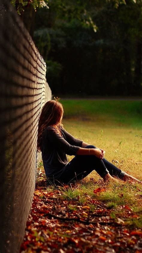 Sad Girl In Park Broken Sadness Depression Hd Phone Wallpaper Peakpx