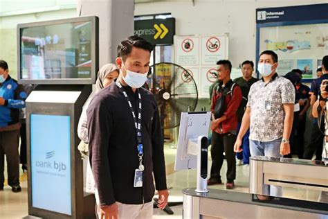 Penerapan Face Recognition Di Daop 3 Cirebon Boarding Kini Cukup