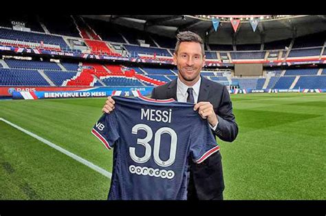 Messi Hizo Delirar A Todo Paris Saint Germain Y Firmar Por Dos