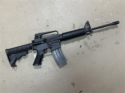 Colt 6520 AR15-A2 Gov’t Carbine retro fixed carry handle mil/gov/le