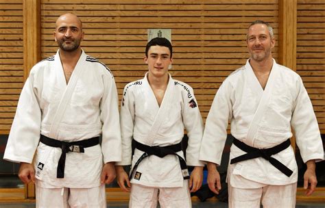 Trois nouvelles ceintures noires à lUSSP Judo