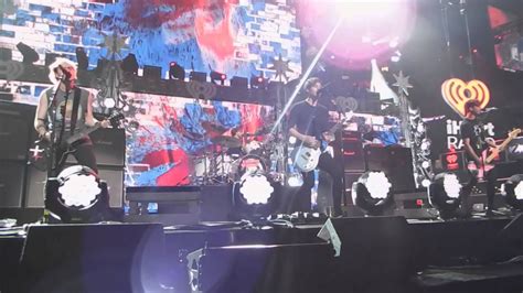 She S Kinda Hot 5 Seconds Of Summer Z100 Jingle Ball 2015 YouTube