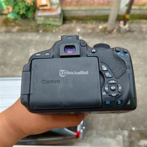 Kamera Canon D Lensa Kit Di Mm Is Ii Fullset Second Sensor Bersih