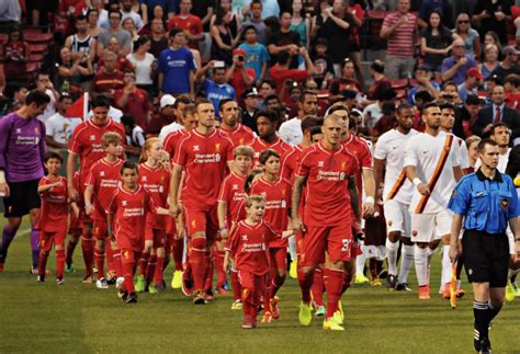 Liverpool_Kit_History_16 - Champions League Shirts