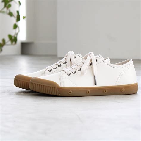 Spring Court G Leather Sheepskin Off White Shoes