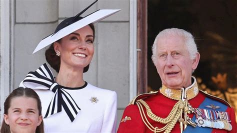 Kate Middleton Reaparece En El Trooping The Colour Tras Su