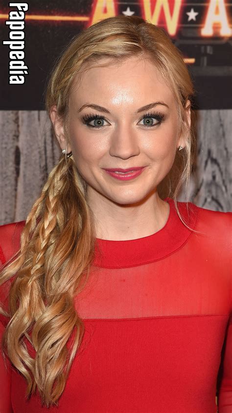 Emily Kinney Nude Leaks Photo 3176245 Fapopedia