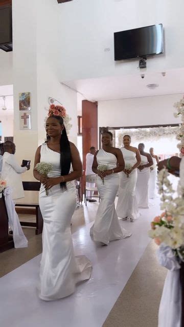 Live Weddings With Kwaku On Instagram Our Beautiful Bridesmaids