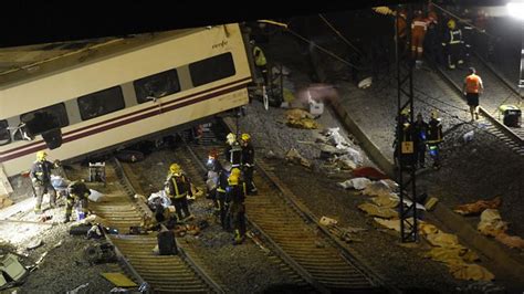 Dozens Die As Spanish Train Derails In Galicia Clamor World