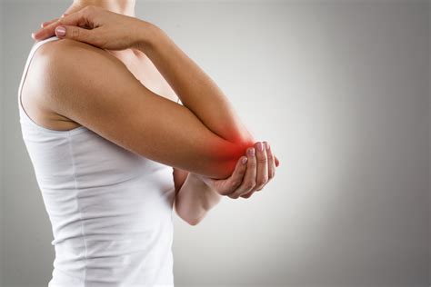 Elbow Pain Tennis And Golfers Elbow Marlow Sports Therapy