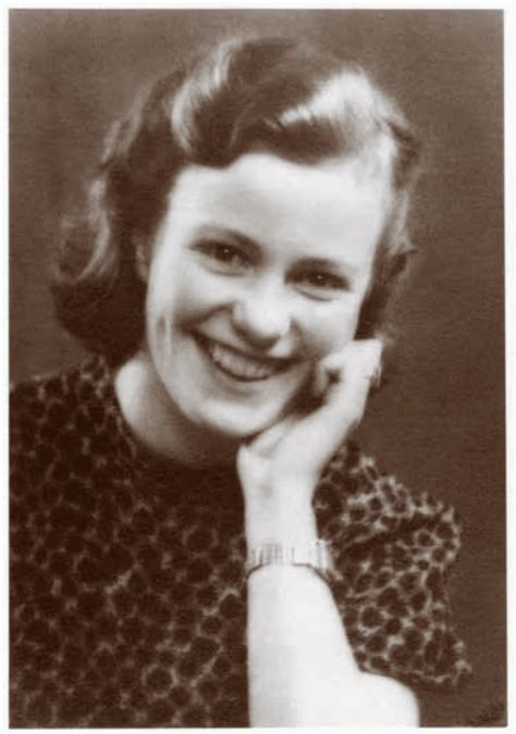 Munaðarlaus sex ára gömul sunnlenska is