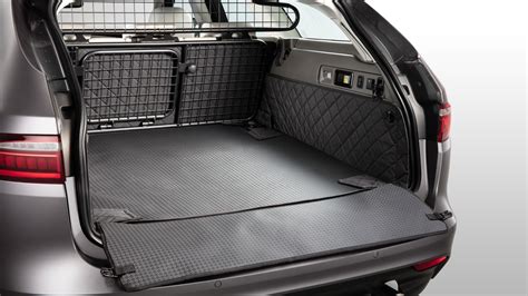 JAGUAR ACCESSORIES - XF Sportbrake - INTERIOR - PET PRODUCTS - Quilted ...