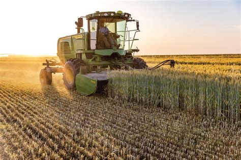 John Deere Expands W Series World Agritech