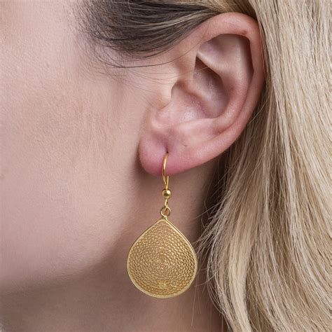 Gold Filigree Drop Earrings Seyahan