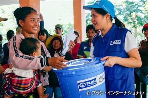 「支援」の意味とは？「援助」との違いや世界で行われている活動の例｜国際ngoプラン・インターナショナル 寄付・募金で世界の女の子を支援