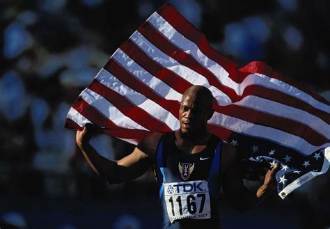 Men's 100m world record progression: From Donald Lippincott to Usain ...