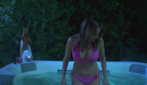 Naked Elizabeth Kell In The Lodge