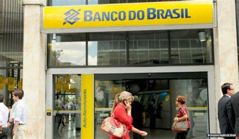 Banco do Brasil lança primeiro cartão totalmente em braile TVC16