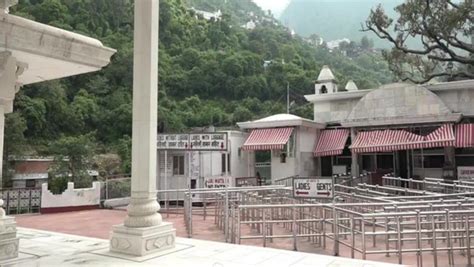 Agency News Mata Vaishno Devi Yatra On New Track Suspended As Katra