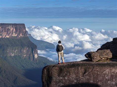 800x600_Mount-Roraima-person - Latin Routes