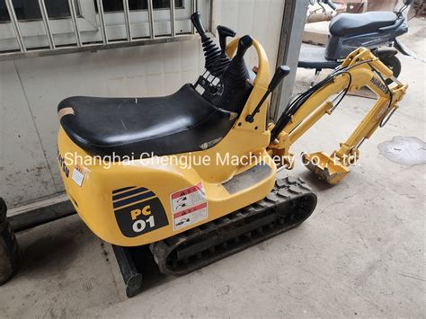 Small Used Komatsu Pc Excavator Ton Kg Super Mini Excavator For