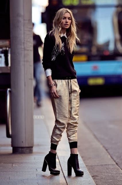 21 Women Outfits With Jogger Pants Styleoholic