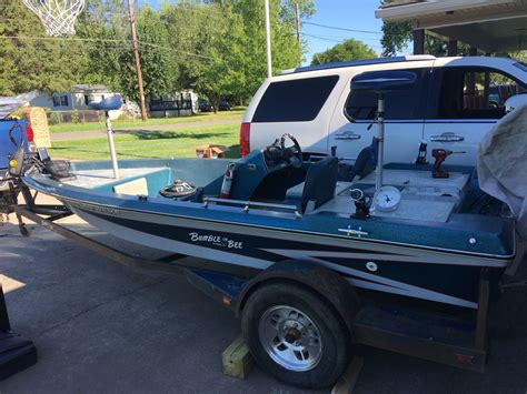 1997 Bumble Bee 17 Ft Bass Boat Yamaha 90 For Sale In Rome Ga Offerup