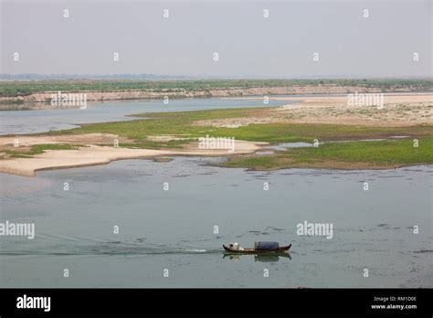 Ayeyarwaddy River Old Bagan Village Mandalay Region Myanmar Asia