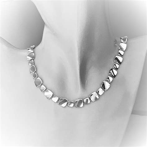 Sterling Silver Square Polished Disc Collar Necklace