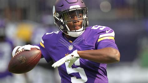 Teddy Bridgewater undergoes successful surgery