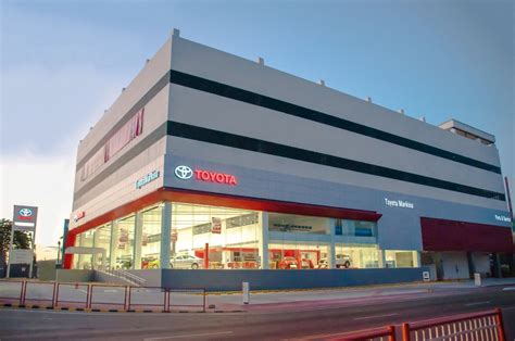 Toyota Opens Biggest Car Dealership in the East | CarGuide.PH | Philippine Car News, Car Reviews ...