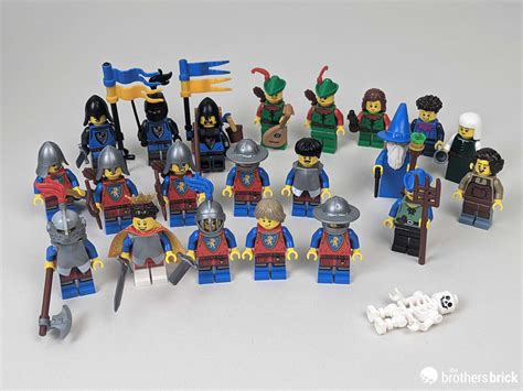 LEGO Iconic 10305 - Lion Knights' Castle - TBB Review - Part II - 7QUG7 ...