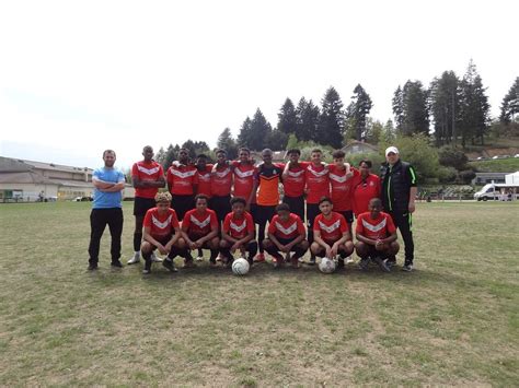 Album Les Équipes U15 And U17 Sur Le Tournoi Photo N°18 Club