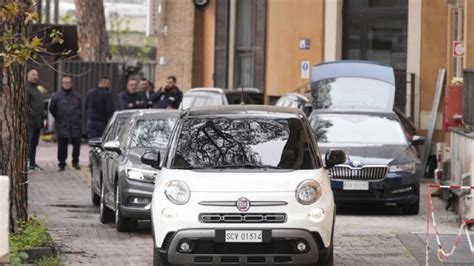 Papa Trasladado Brevemente A Un Hospital De Roma Para Unas Pruebas