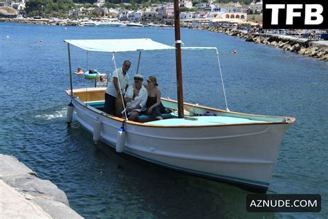 Haley Bennett Sexy Seen Flaunting Her Hot Cleavage At The Ischia Global Fest Aznude