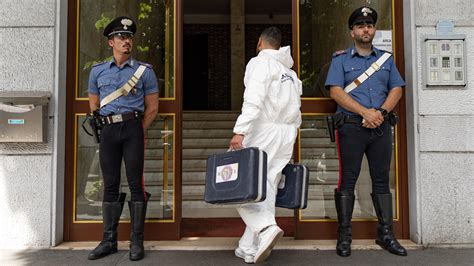 Ragazzo Di 19 Anni Uccide Il Padre E Chiama Il 112