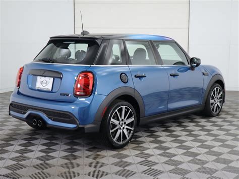 2024 Used MINI Cooper S Hardtop 4 Door COURTESY VEHICLE At Aston Martin