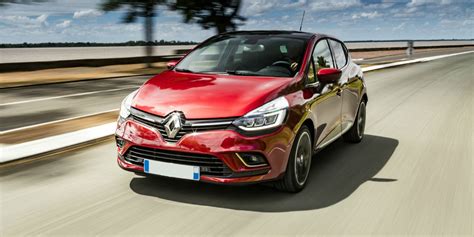 Renault Clio colour guide including costs | carwow