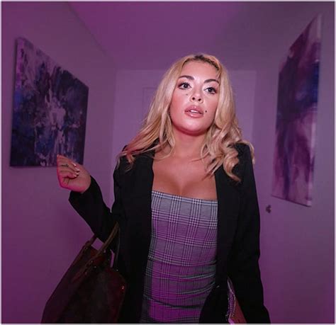 Vivianne De Silva Put That Huge BBC In Mami S Throat Pussy Instead 12 01 23